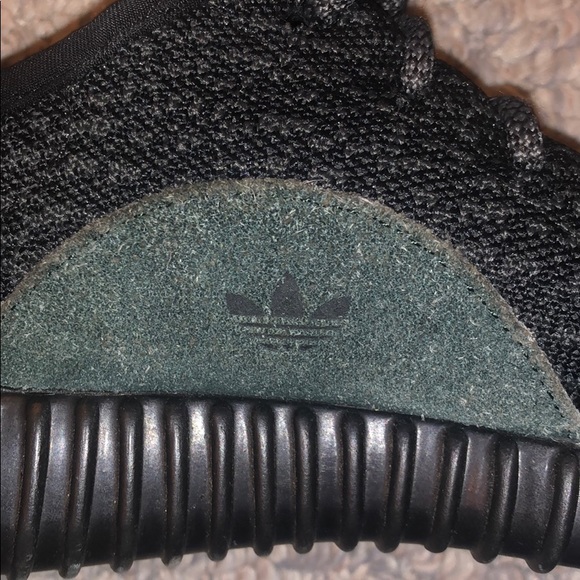 ❣️SOLD❣️Yeezy Adidas 350 Boost in Pirate Black - Picture 7 of 8